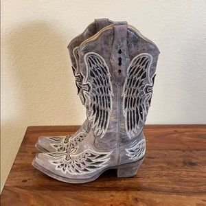 Corral Vintage cowgirl boots in a size 6 1/2